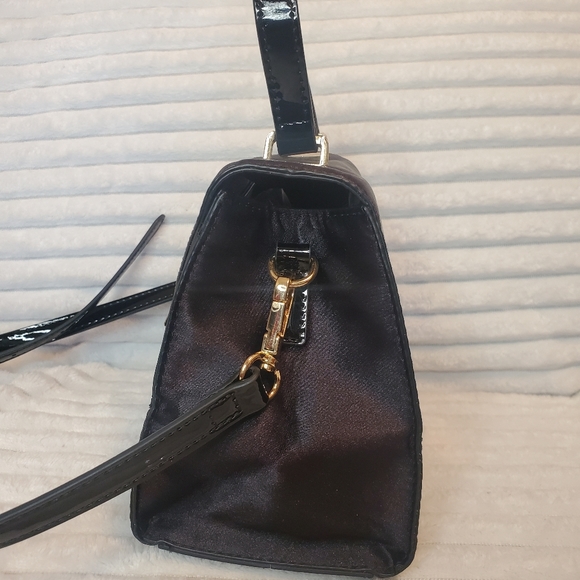 MARCIANO By Guess Small Crossbody Satchel Bag - Picture 5 of 12